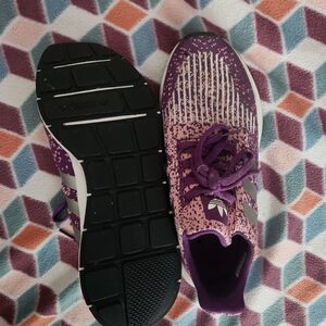 Adidas Women's Purple and Pink Sneakers